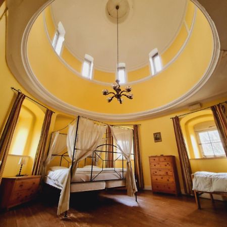 Le Petit Chateau De Blier Villa Erezee Bagian luar foto